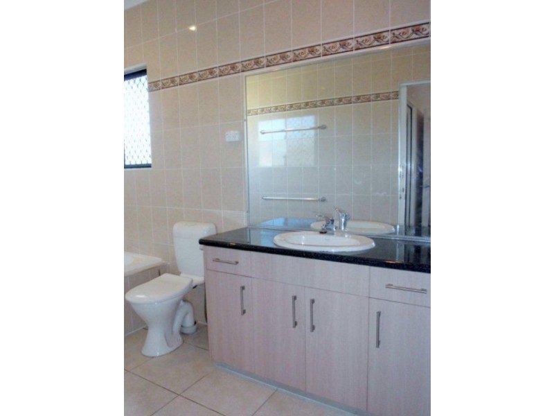 27a Meadow Street, North Mackay QLD 4740