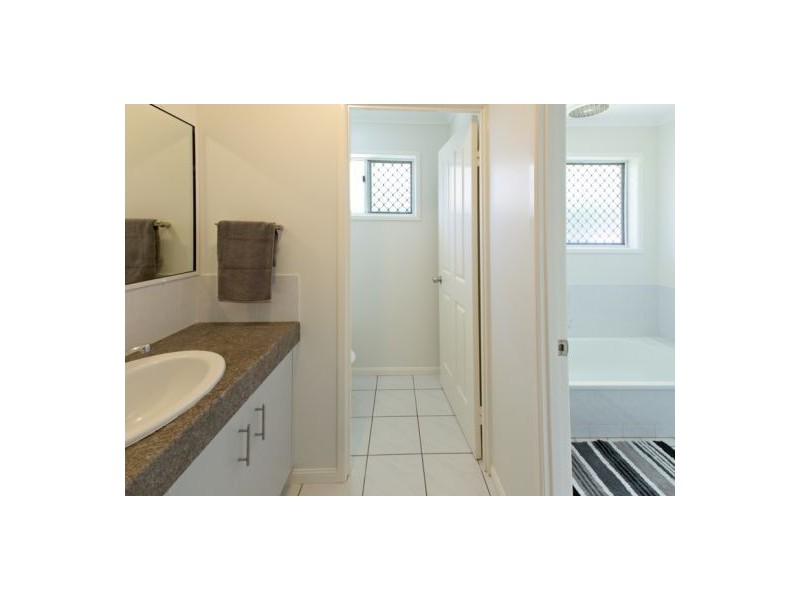 43 Cavanagh Drive, Blacks Beach QLD 4740