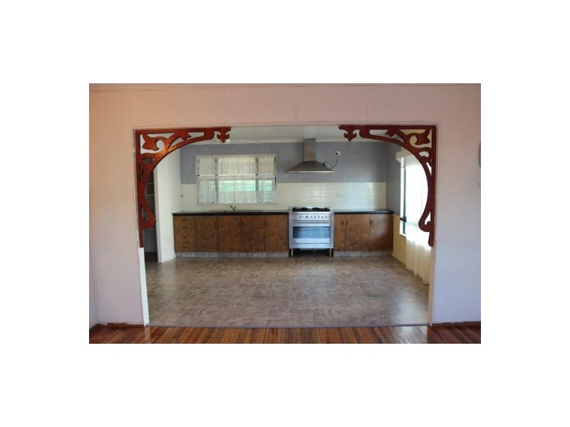 11 Knobel Street, North Mackay QLD 4740