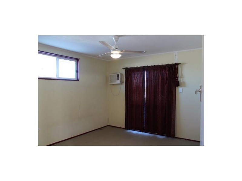 11 Knobel Street, North Mackay QLD 4740