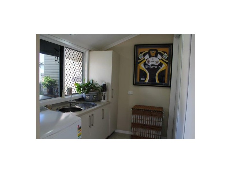 25 Field Street, West Mackay QLD 4740