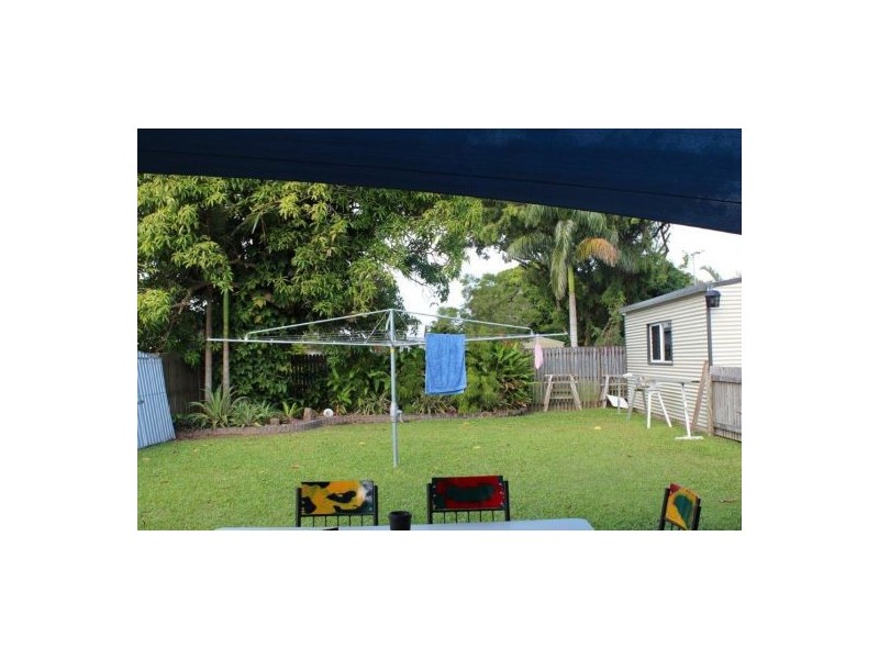 25 Field Street, West Mackay QLD 4740