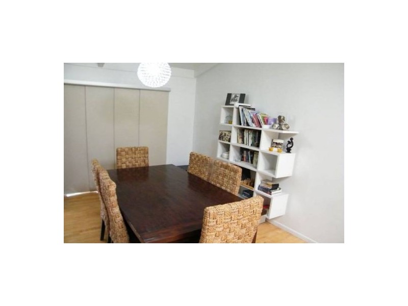 11 McCready Street, Rural View QLD 4740