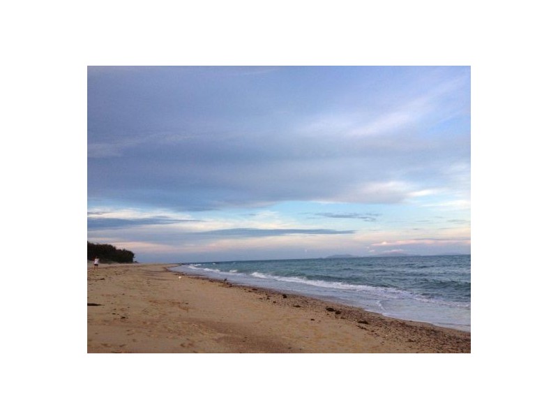 1 Ibis Street, Slade Point QLD 4740