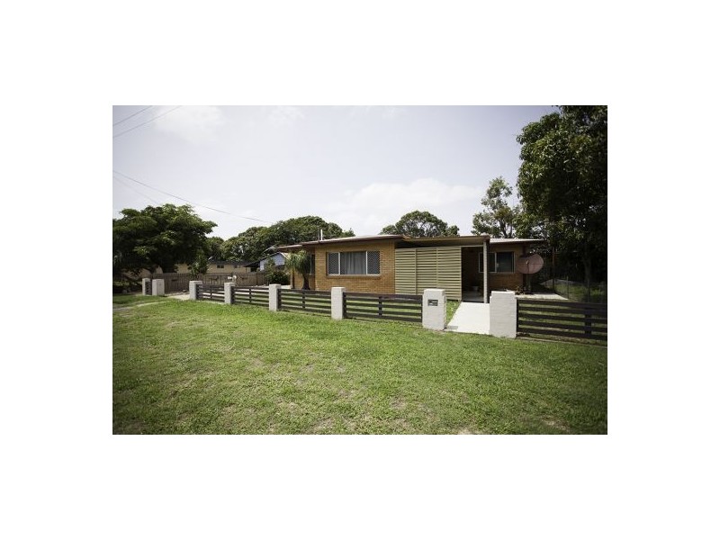 1 Ibis Street, Slade Point QLD 4740