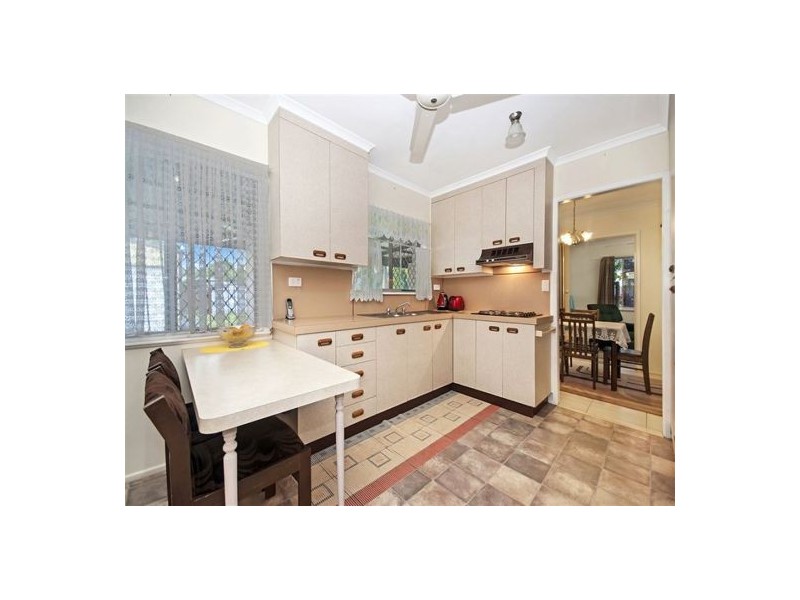 1 Ibis Street, Slade Point QLD 4740