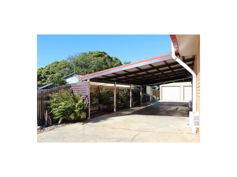 1 Ibis Street, Slade Point QLD 4740