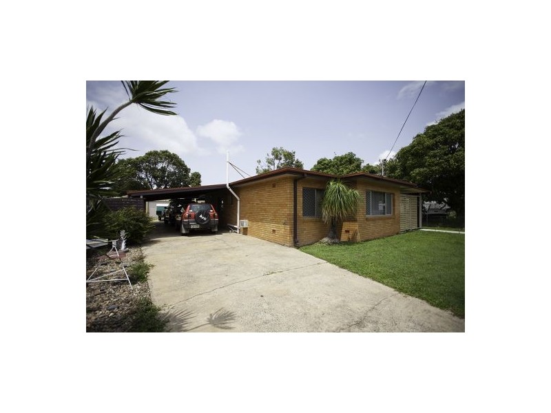1 Ibis Street, Slade Point QLD 4740