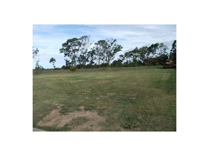 4 Maranark Avenue, Mount Pleasant QLD 4740