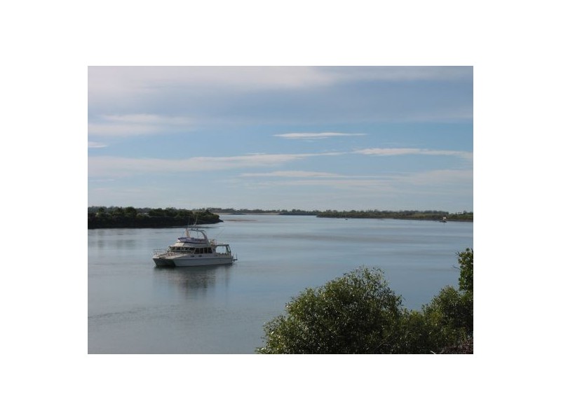 4 Maranark Avenue, Mount Pleasant QLD 4740