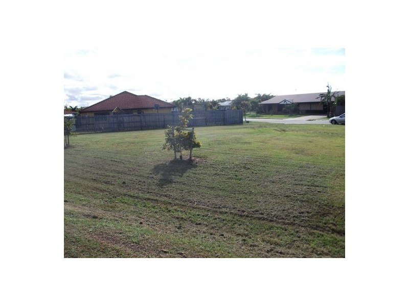 4 Maranark Avenue, Mount Pleasant QLD 4740