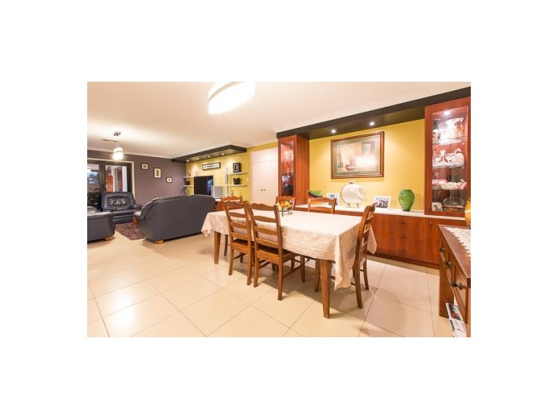 9 Madison Avenue, Glenella QLD 4740