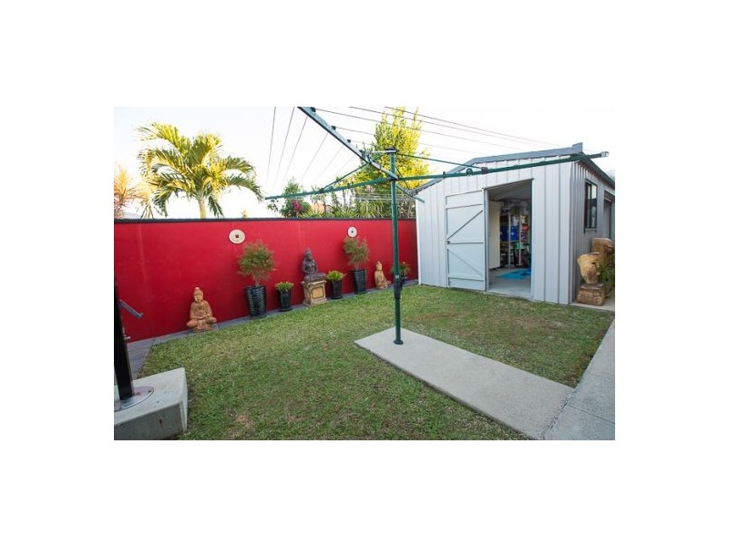 9 Madison Avenue, Glenella QLD 4740