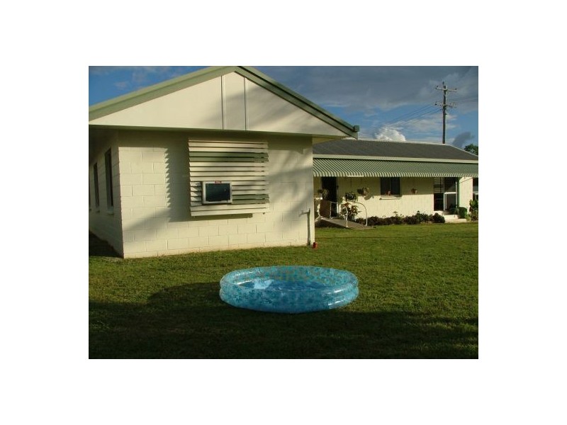 13 Rosella Street, St Helens Beach QLD 4798