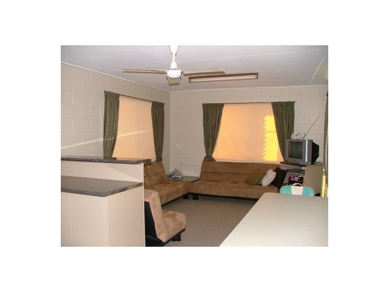 13 Rosella Street, St Helens Beach QLD 4798