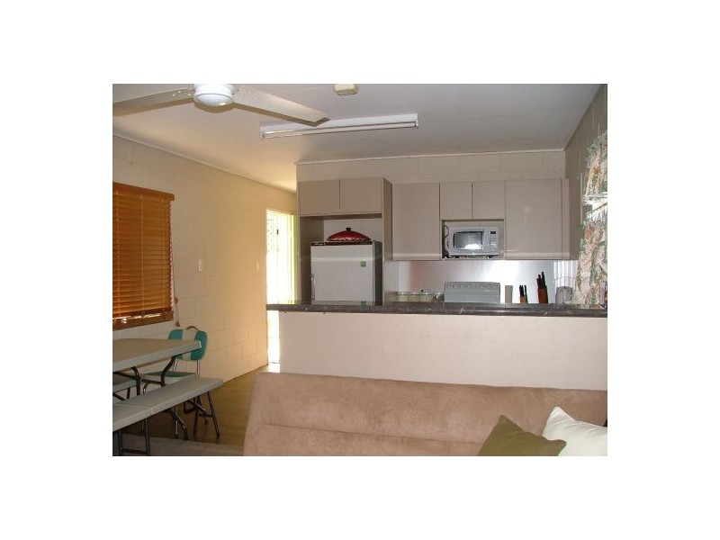 13 Rosella Street, St Helens Beach QLD 4798