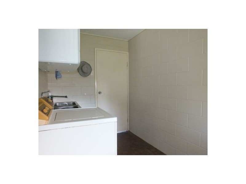 13 Rosella Street, St Helens Beach QLD 4798