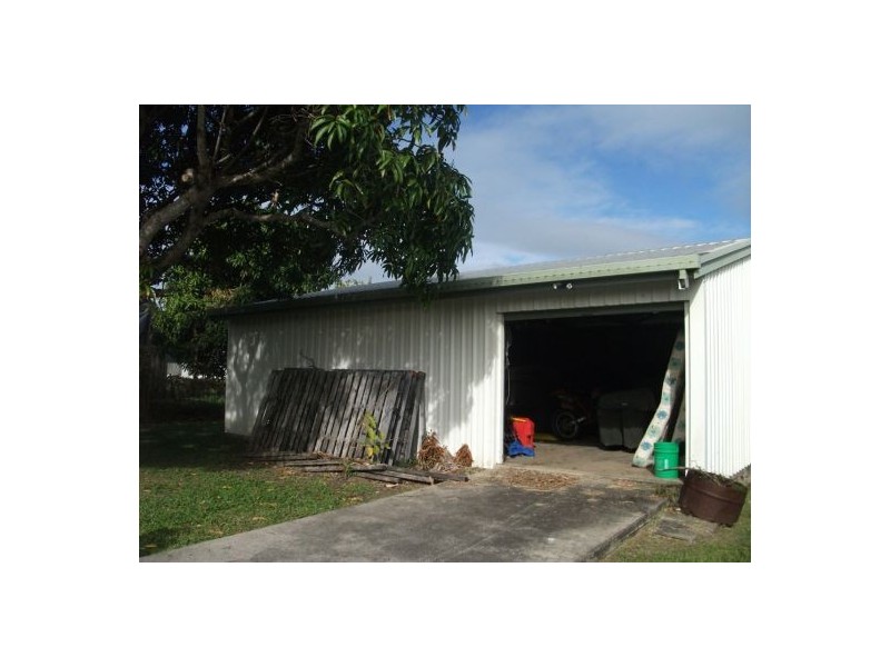 13 Rosella Street, St Helens Beach QLD 4798