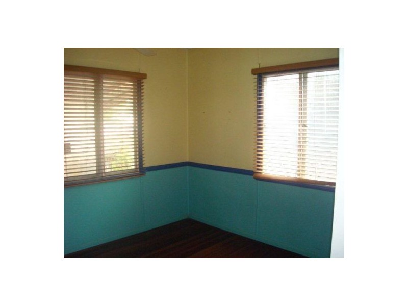 67 Scott Street, South Mackay QLD 4740