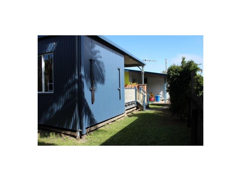 67 Scott Street, South Mackay QLD 4740