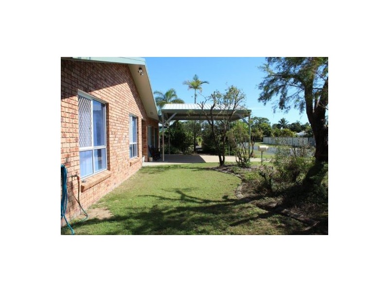 22 Elizabeth Drive, Bucasia QLD 4750
