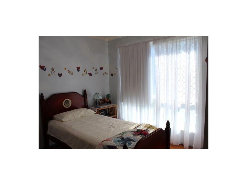 22 Elizabeth Drive, Bucasia QLD 4750