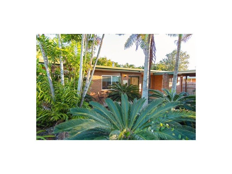 9 St Bees Avenue, Bucasia QLD 4750