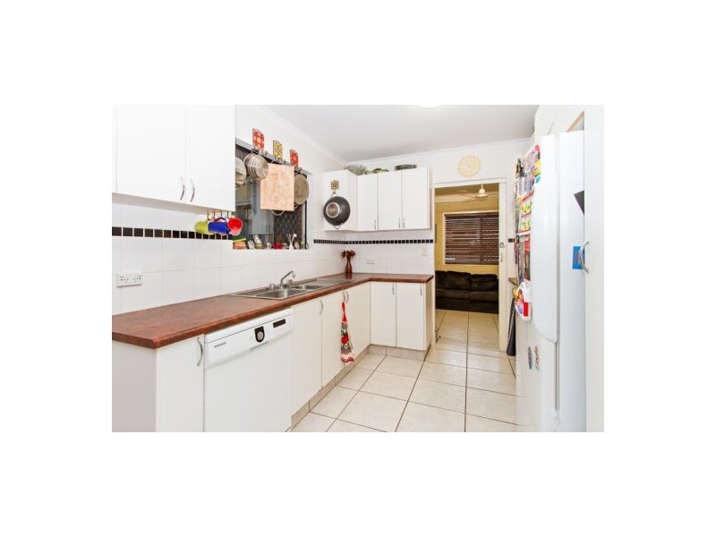 9 St Bees Avenue, Bucasia QLD 4750