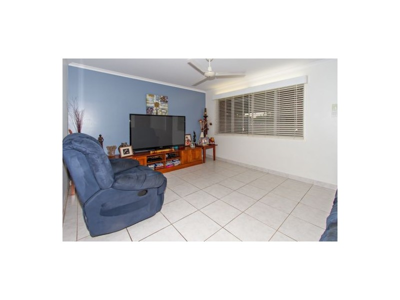 9 St Bees Avenue, Bucasia QLD 4750