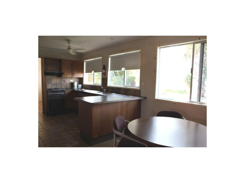 18 Van Eldik Avenue, Andergrove QLD 4740