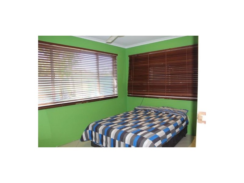 18 Van Eldik Avenue, Andergrove QLD 4740