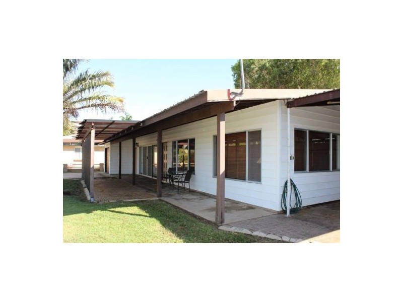 18 Van Eldik Avenue, Andergrove QLD 4740
