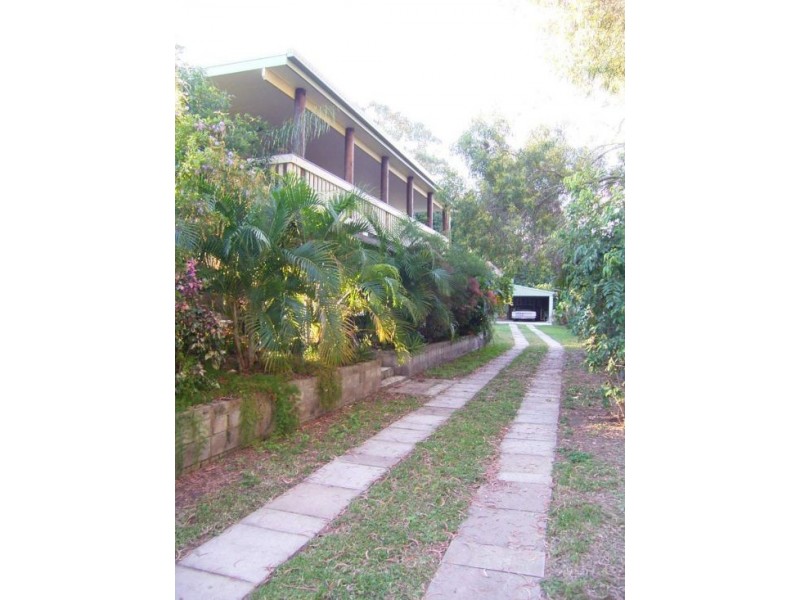 2a Edmonds Street, Bucasia QLD 4750