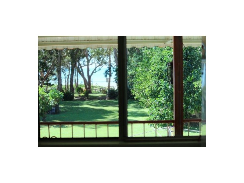 5 Buoro Street, Ball Bay QLD 4741