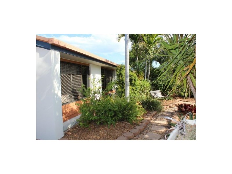 6 Pittman Street, Andergrove QLD 4740