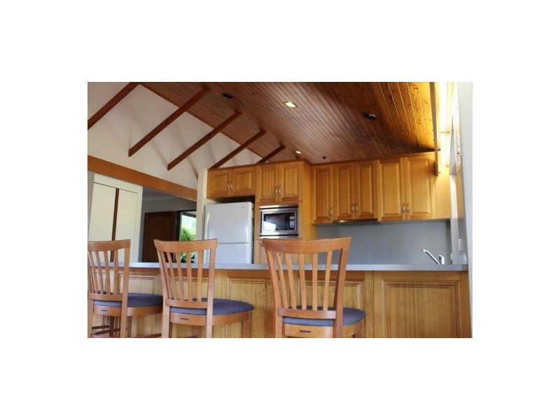 6 Pittman Street, Andergrove QLD 4740