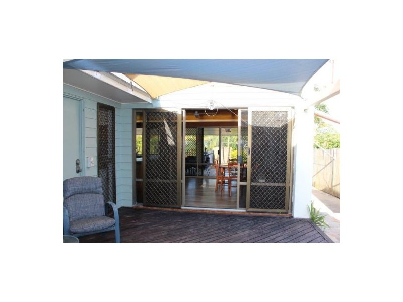 6 Pittman Street, Andergrove QLD 4740
