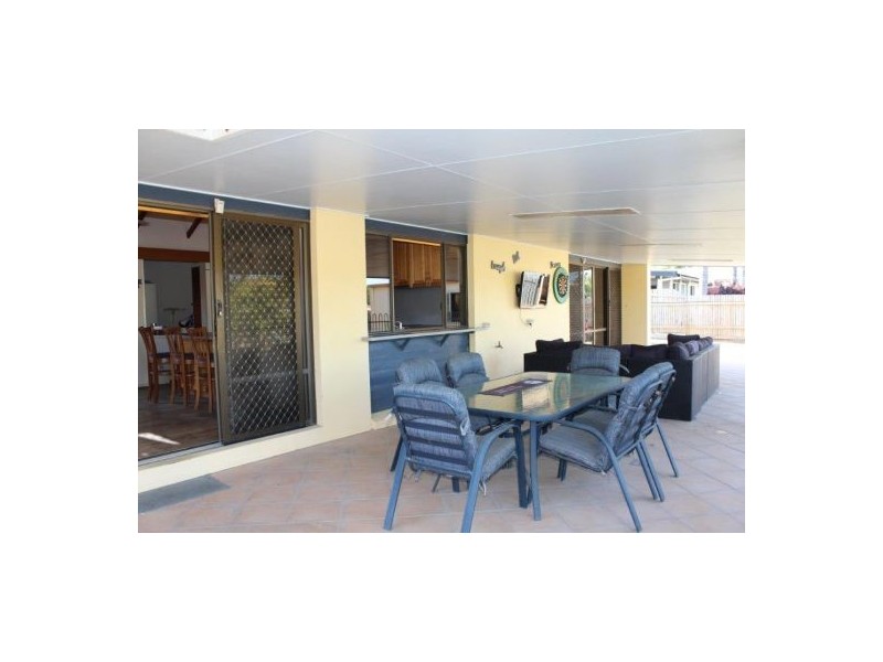 6 Pittman Street, Andergrove QLD 4740