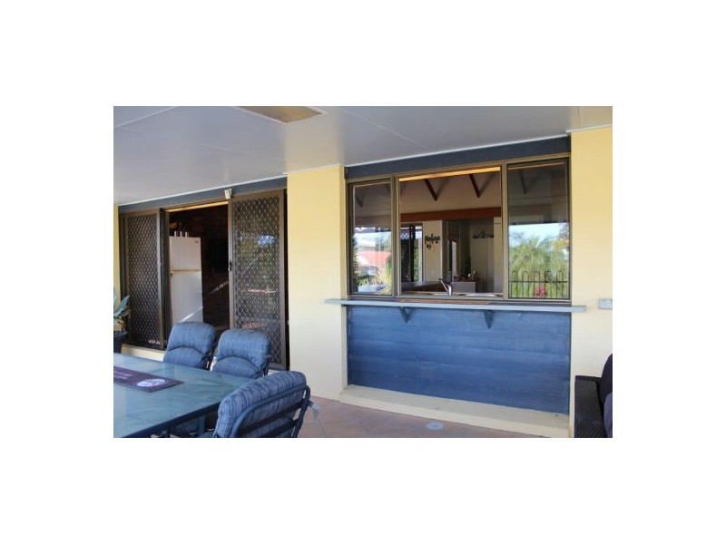 6 Pittman Street, Andergrove QLD 4740