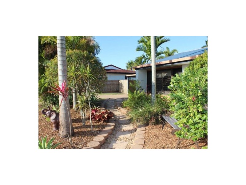 6 Pittman Street, Andergrove QLD 4740