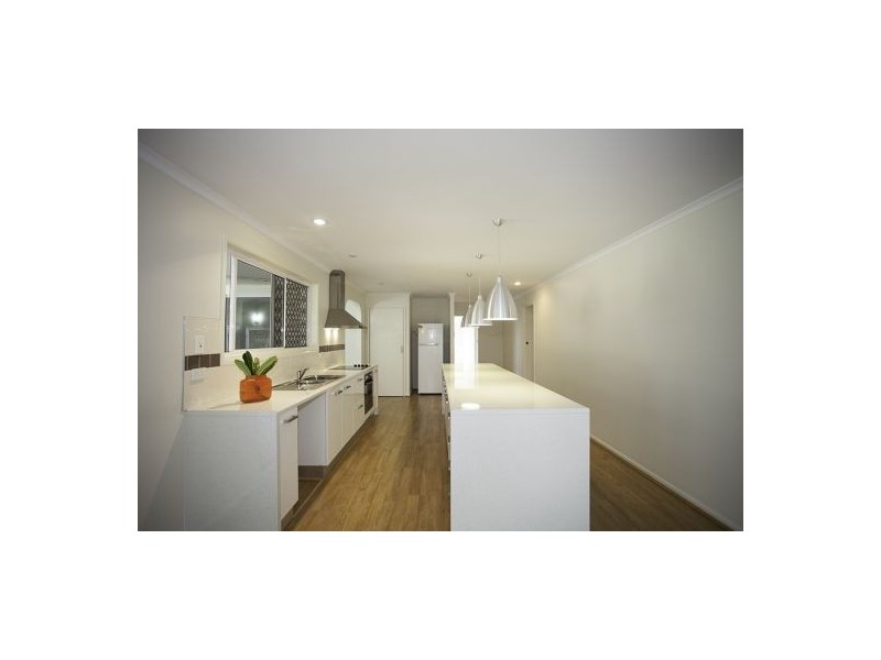 12 Davinelle Close, Andergrove QLD 4740