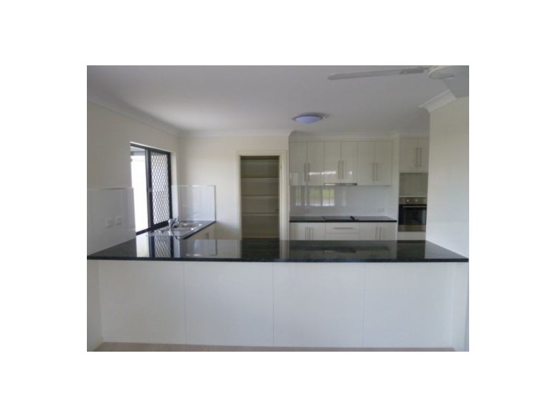 20 Bachelor Court, Marian QLD 4753