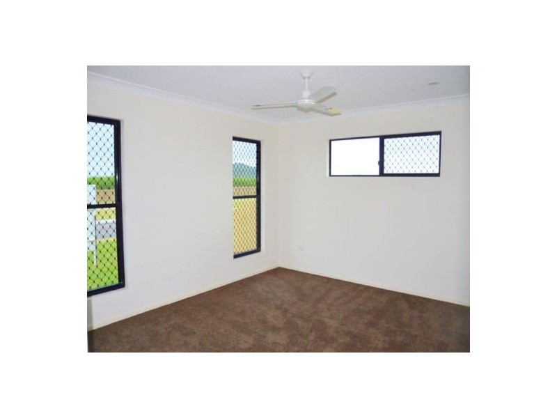 20 Bachelor Court, Marian QLD 4753