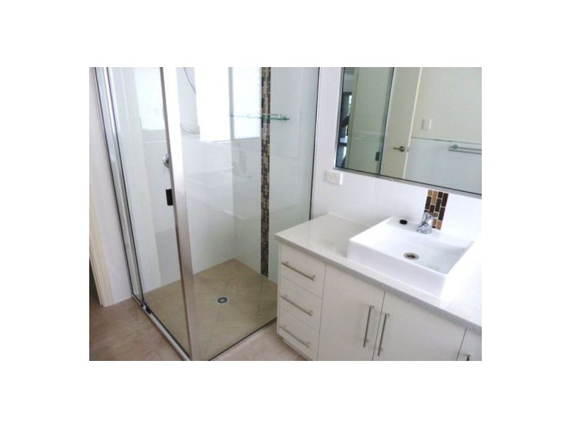 20 Bachelor Court, Marian QLD 4753