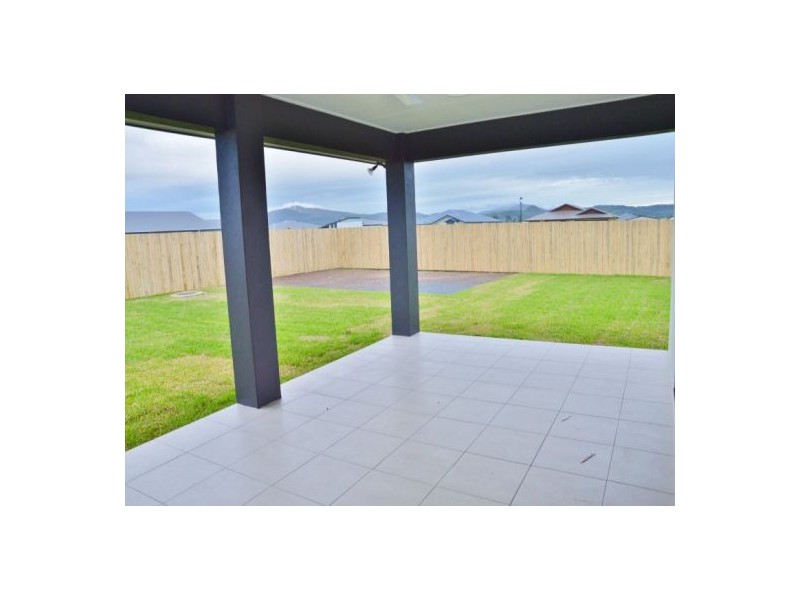 20 Bachelor Court, Marian QLD 4753