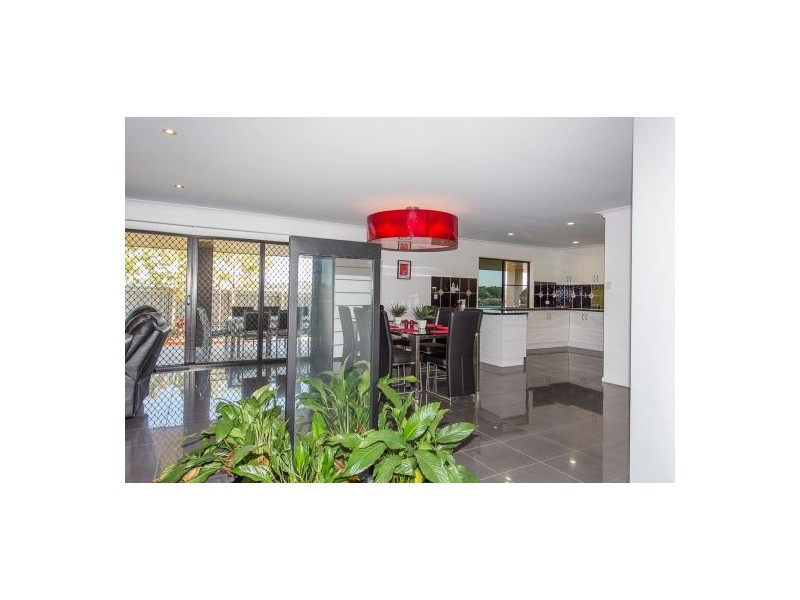 43 Manning Street, Rural View QLD 4740