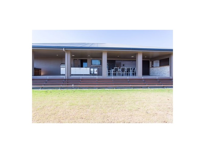 43 Manning Street, Rural View QLD 4740