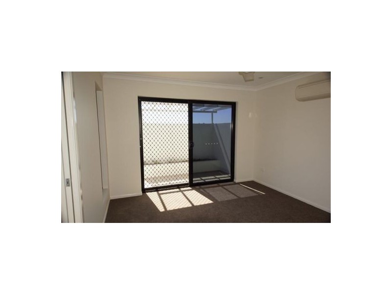 Unit 1 / 1 Bellavista Circuit, Beaconsfield QLD 4740