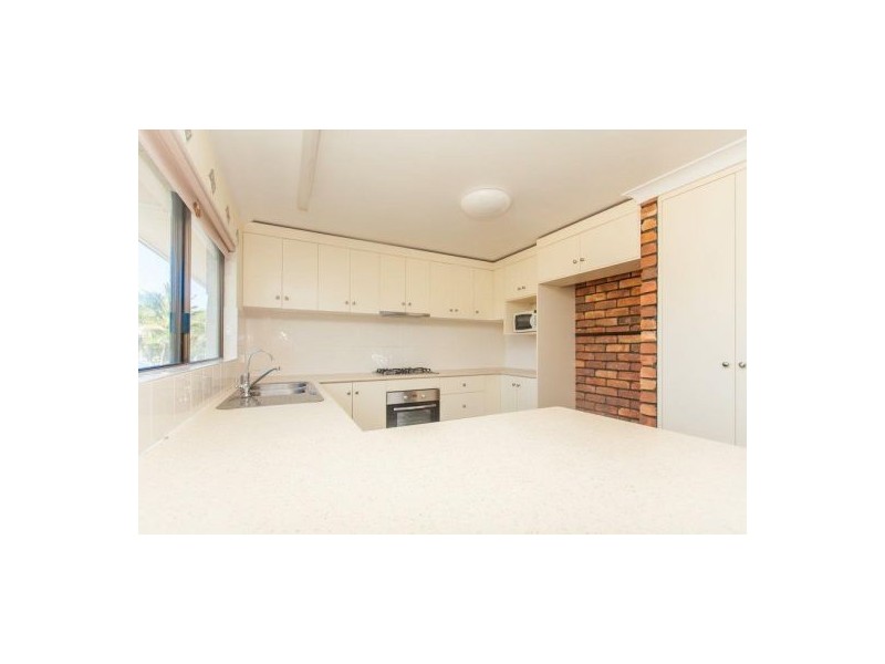 12 Kingfisher Street, Slade Point QLD 4740