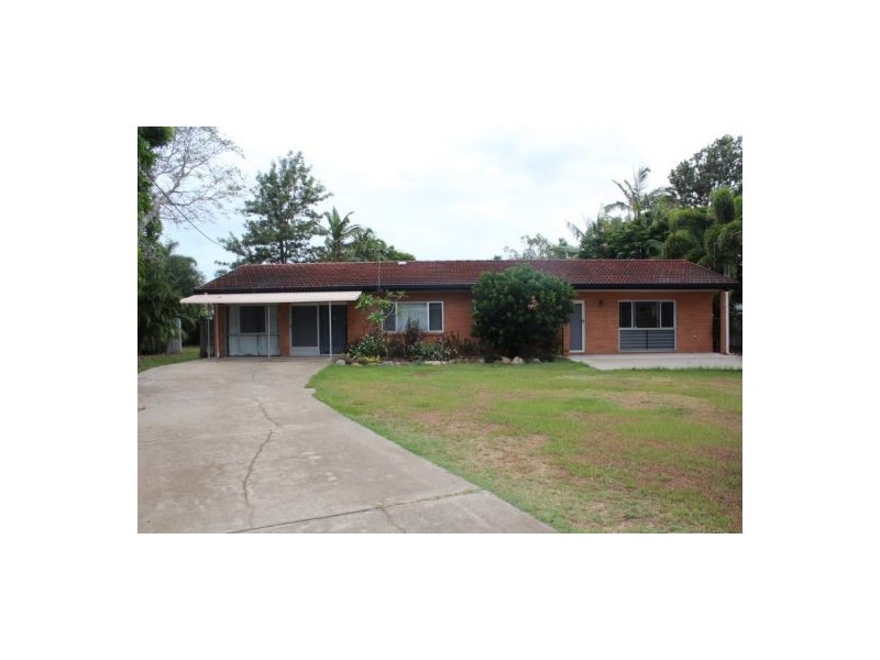 1 Kemp Street, Bucasia QLD 4750